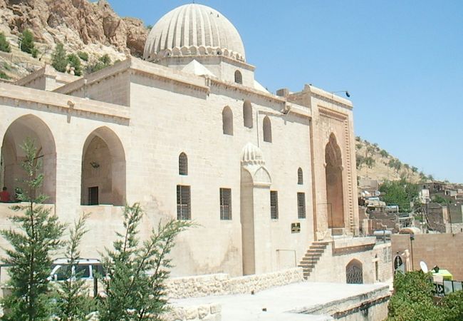 歴史を感じるマドラサ