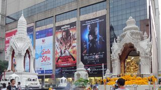 日系デパート。