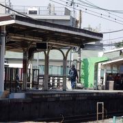 映画「麦秋」（１９５１年・松竹）の舞台となった北鎌倉駅（きたかまくらえき）