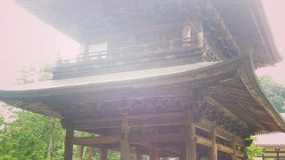 北鎌倉駅目の前のお寺