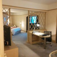 ジュニアスイート