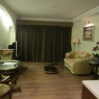 ベットルームの隣のリビング