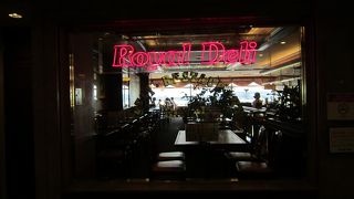 窓際の席がおすすめ