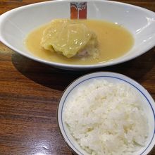 ロールキャベツシチューと小ライス