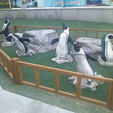 ペンギンさんのジオラマ（？）もあります