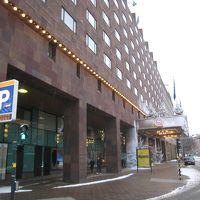 中央駅近くにあります