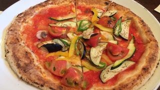 美味しいパンをたべながら