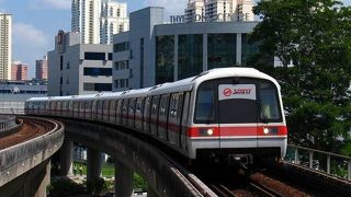 シンガポールを網羅するMRT,LRT