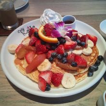 パンケーキ全部乗せ