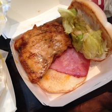 鶏肉のグリル入り