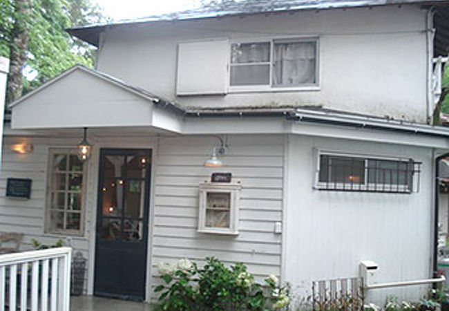 吉祥寺の人気カフェが軽井沢に♪