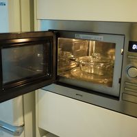 電子レンジの中にはお鍋も！