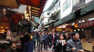 台北郊外の日本人の少ない観光地