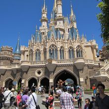 お城の中は、すてきです