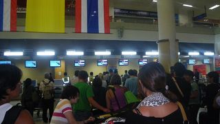 夜も賑やかでした