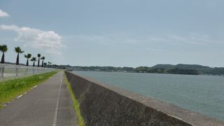 気持ちのいい湖