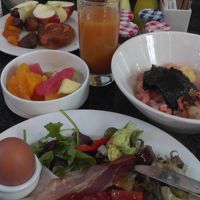 朝食バイキング