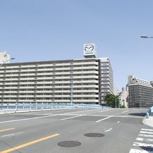 東詰右手からの眺め