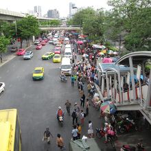 チャトゥチャック ウィークエンド マーケット