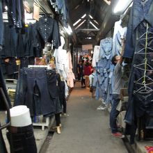 チャトゥチャック ウィークエンド マーケット