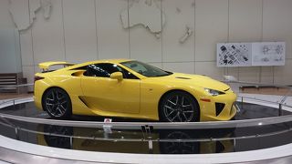 トヨタ車の展示もあり、楽しめます