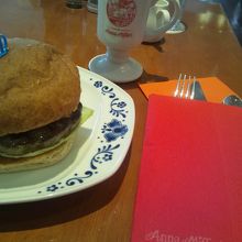 コーヒーはおかわり自由です。