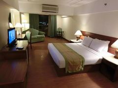 アトリウム ホテル 写真