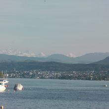 ヨットが何ともお金持ち感を・・・。