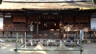 世界遺産になった拝殿。宇治上神社。