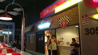 子供たちの様子がほほえましいカフェ