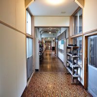 元は学校の廊下です。