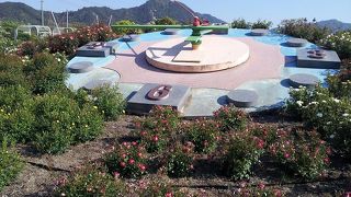 四国最大級のバラ公園！