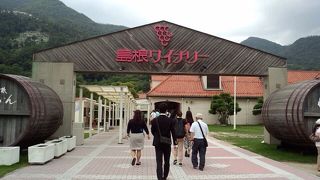 試飲もできて、お土産も買える！