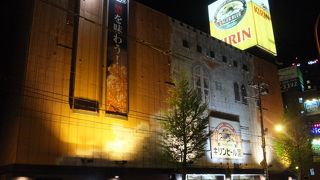 とても賑やかです。