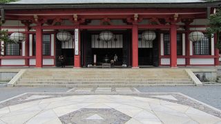 本殿までの道にパワーを感じました