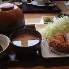 とんかつセット