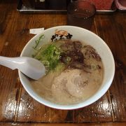 本場のとんこつラーメン