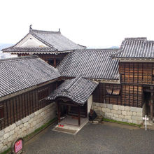 連立天守閣を回って