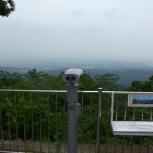 都心が見れる展望台　霞んでいて少ししか見えませんでした