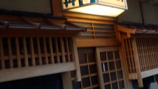 西田当百川柳碑、法善寺近くの正弁吾亭横にありました