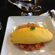 タンポポオムライス