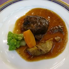 ビーフシチュー