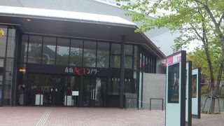 ＴＢＳで有名ですが、観劇もできます