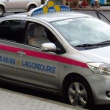 最近のサイゴン・ツーリスト・タクシーのカラー
