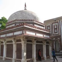 モスクもあります。