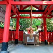 芸能人スポットの車折神社