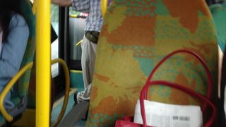 カードで買えます