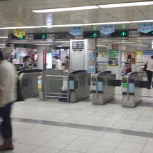 東山線、名古屋駅改札です。