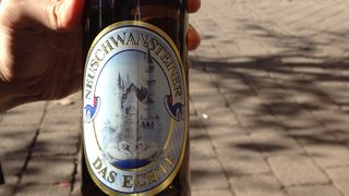 自然たっぷりの中に有名なお城