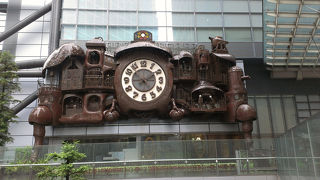 謎のオブジェ！？